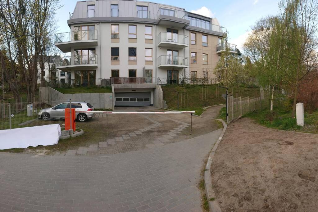 Kawalerka Z Miejscem Parkingowym W Hali Garazowej Apartment Sopot Bagian luar foto